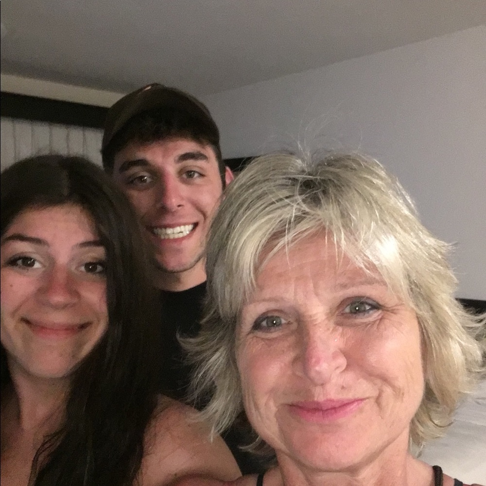 Meet your Posher, Annette